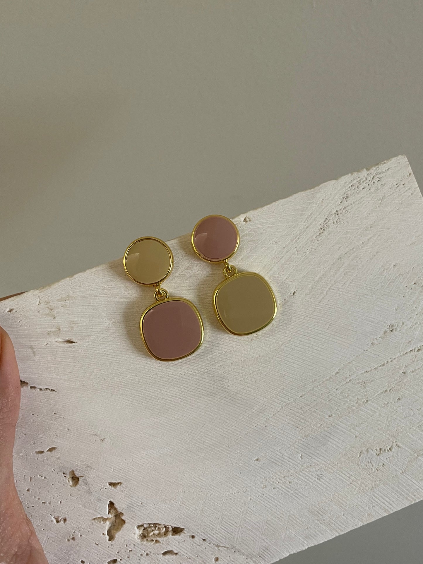 DUAL TONE LUXE