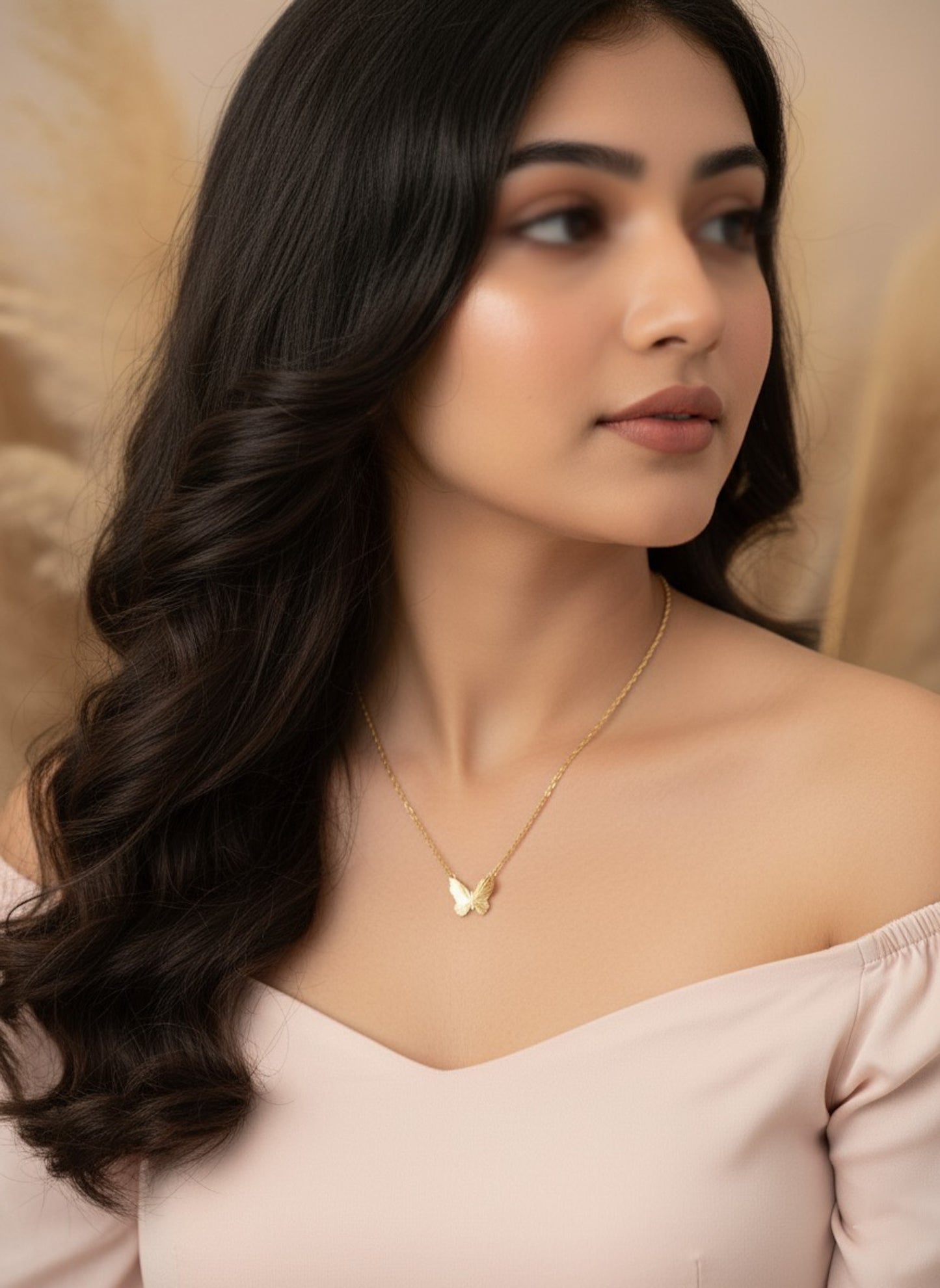 GOLDEN BUTTERFLY NECKLACE