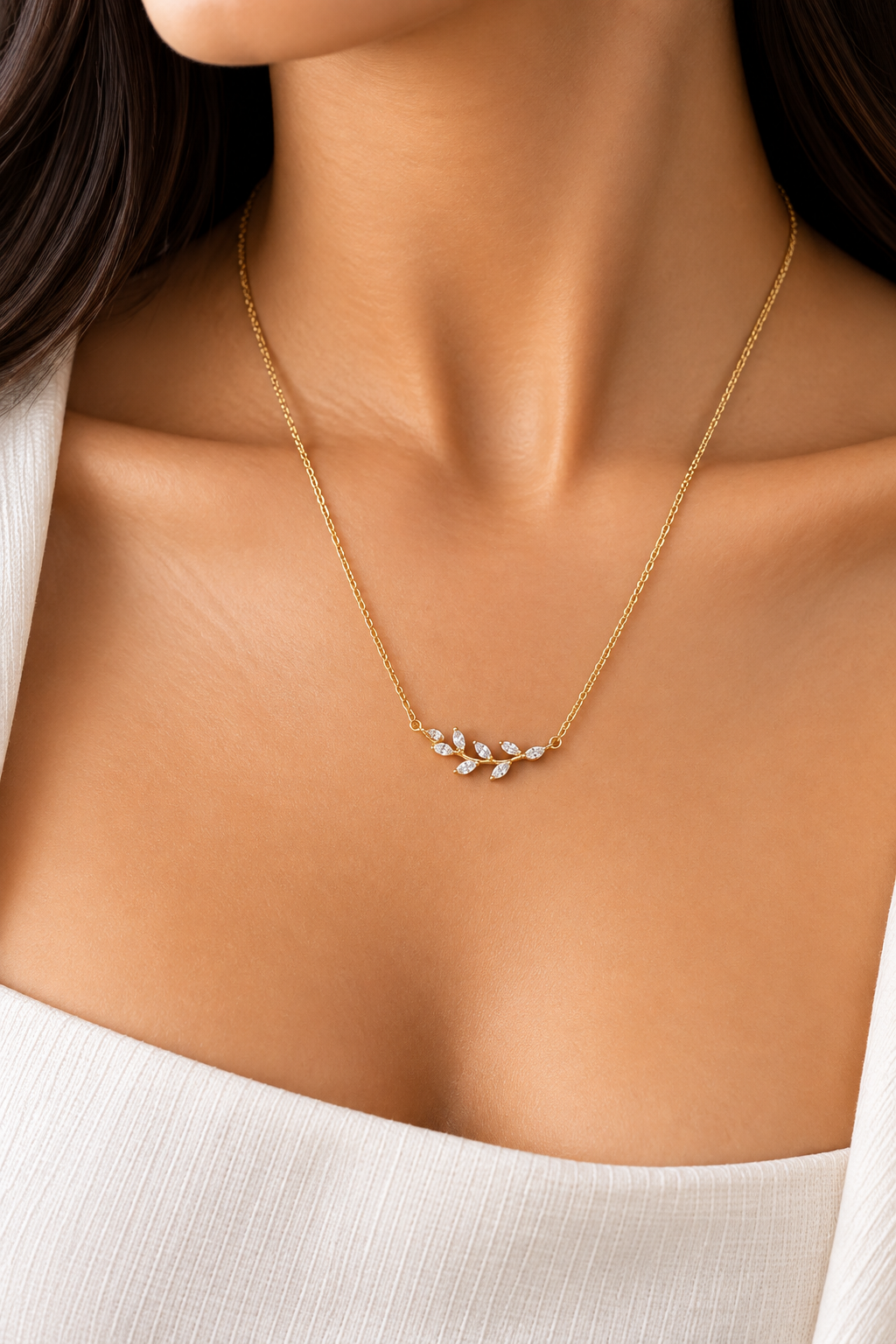 LEAFY NECKLACE