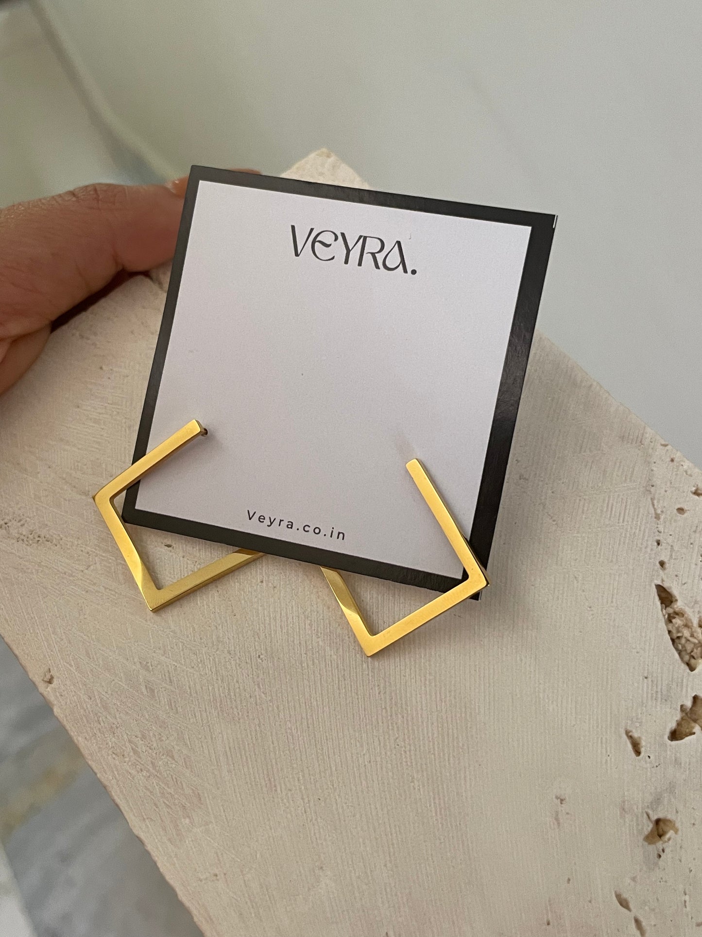 ANGLED LUXE EARRING