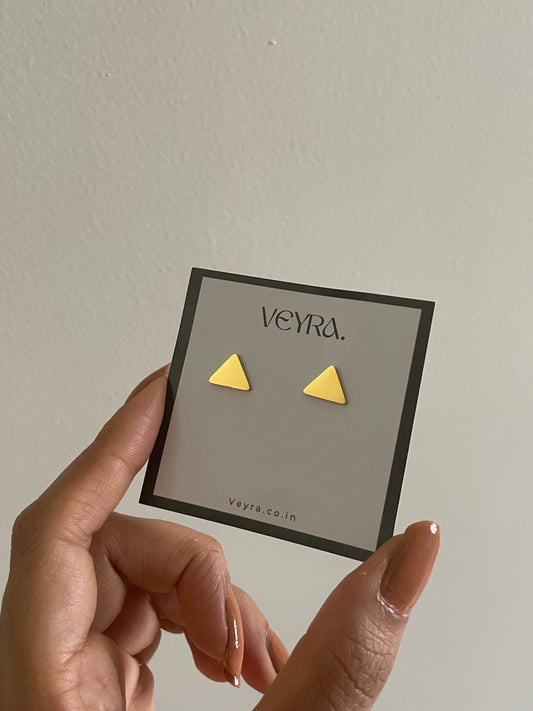 GOLD PLAIN TRIANGLE