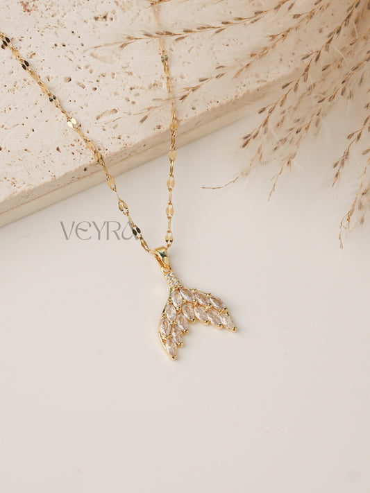 CELESTE NECKLACE