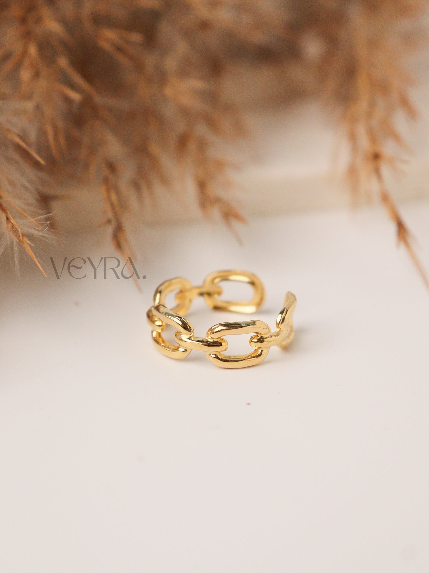 NERISA RING