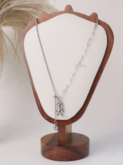 TEDDY SILVER NECKLACE