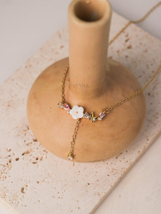 SYLVA NECKLACE