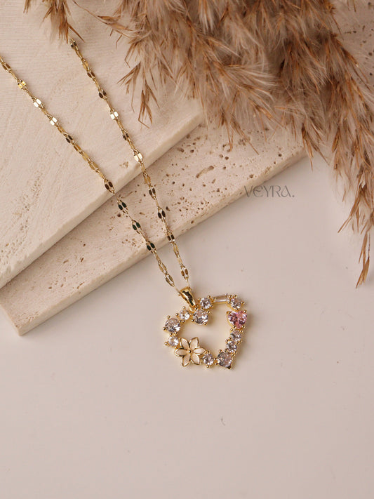LUX HEART NECKLACE
